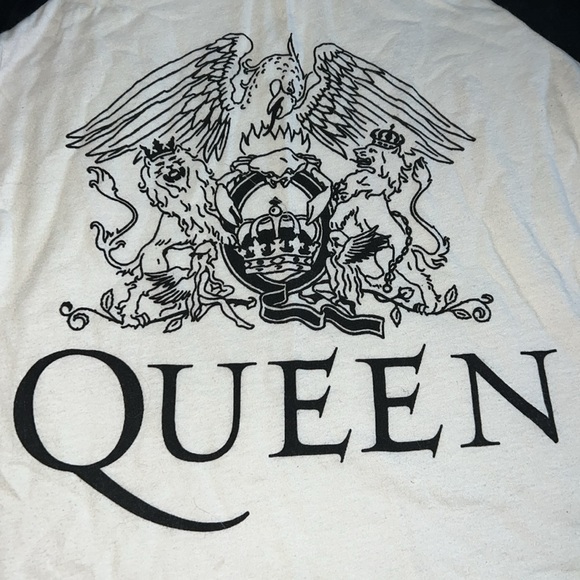 Queen band graphic T-shirt - Picture 2 of 3